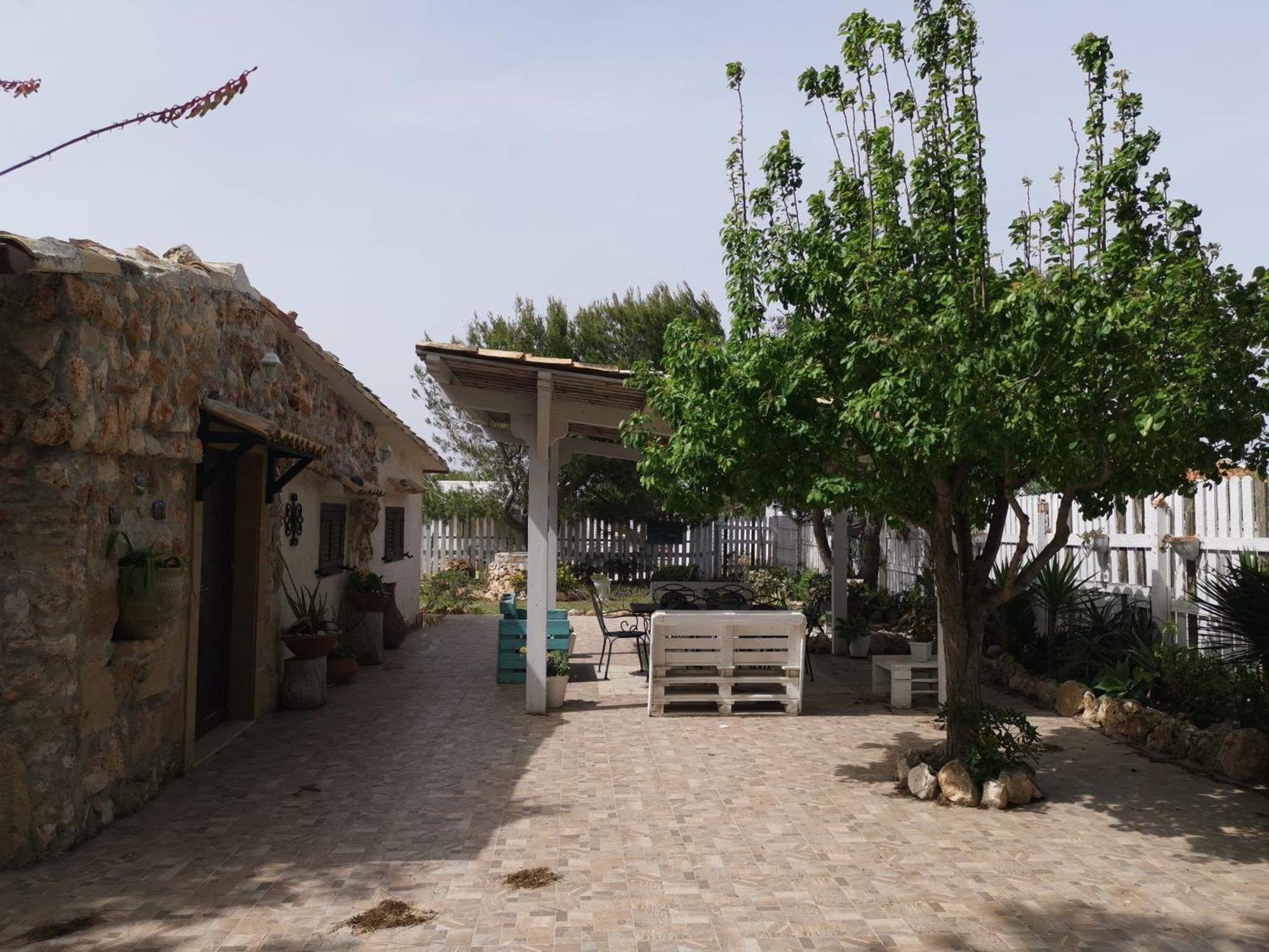 Casa Jolie A 100 Mt Dalla Spiaggia Di Carratois Villa Portopalo Di Capo Passero Exterior photo